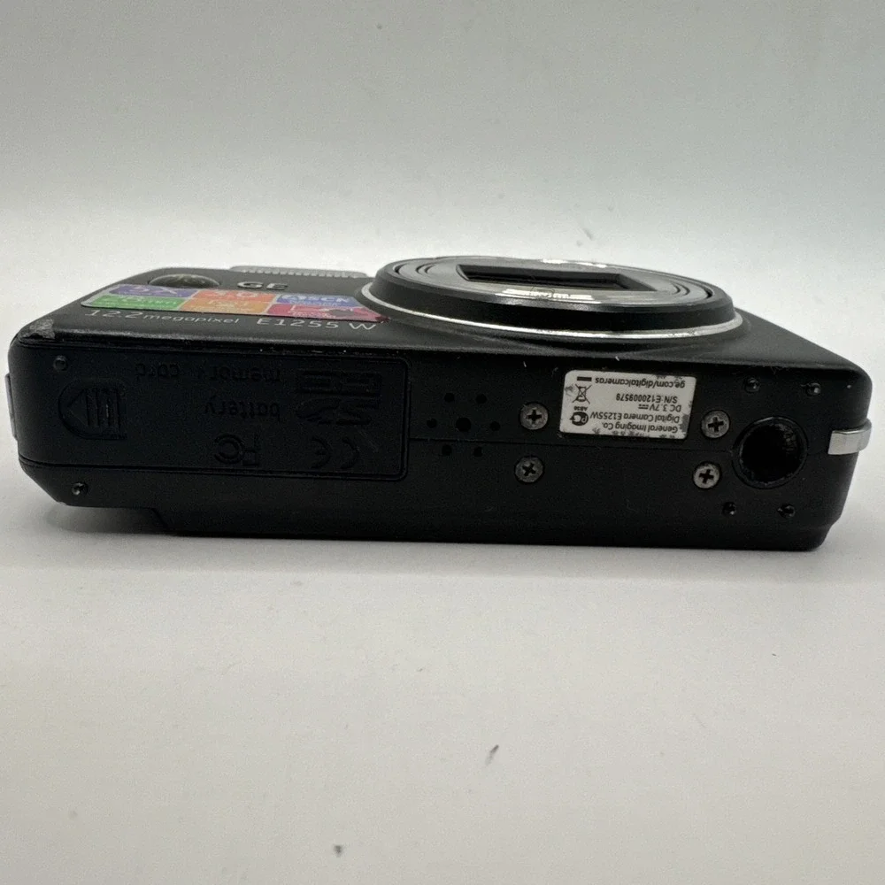 GE Active Series A1255 12.2MP Digital Camera - Black Untested